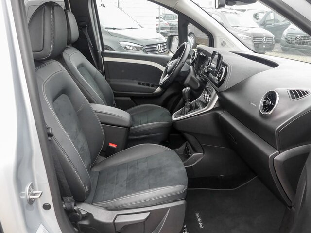 MERCEDES-BENZ T 180 Progressive,AMF Rollstuhlrampe,LED,Navi... - 小型客车:图3 MERCEDES-BENZ T 180 Progressive,AMF Rollstuhlrampe,LED,Navi... - 小型客车:图3