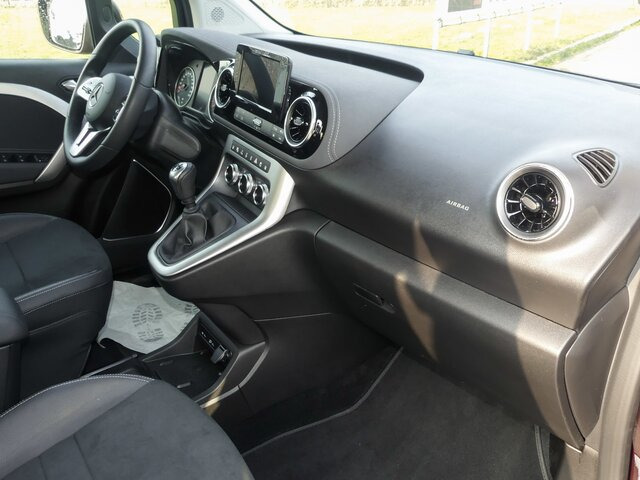 MERCEDES-BENZ T 180 Progressive,MBUX,LED,Navi,Kamera,Tempomat... - 小型客车:图2 MERCEDES-BENZ T 180 Progressive,MBUX,LED,Navi,Kamera,Tempomat... - 小型客车:图2