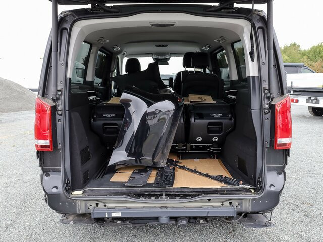 MERCEDES-BENZ V 300 Avantgarde Extralang,2xSchiebetür el.,AHK - 小型客车:图2 MERCEDES-BENZ V 300 Avantgarde Extralang,2xSchiebetür el.,AHK - 小型客车:图2