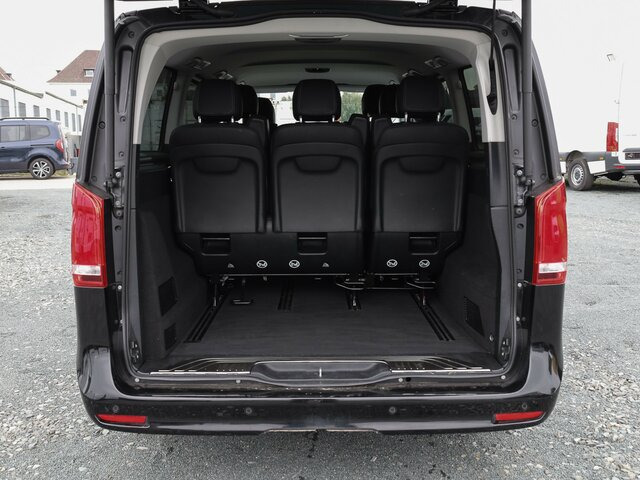 MERCEDES-BENZ V 300 Avantgarde,Extralang,2xSchiebetür el.,AHK... - 小型客车:图2 MERCEDES-BENZ V 300 Avantgarde,Extralang,2xSchiebetür el.,AHK... - 小型客车:图2