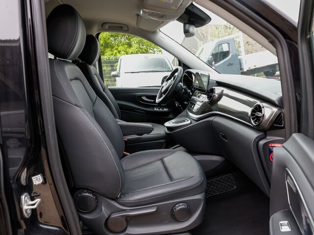 MERCEDES-BENZ V 300 Avantgarde,Extralang,2xSchiebetür el.,AHK... - 小型巴士, 小型客车:图2 MERCEDES-BENZ V 300 Avantgarde,Extralang,2xSchiebetür el.,AHK... - 小型巴士, 小型客车:图2