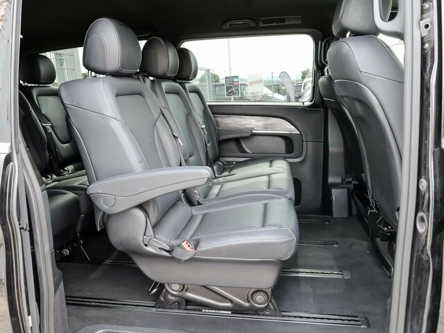 MERCEDES-BENZ V 300 Avantgarde Extralang,Allrad,2Schiebetüren - 小型巴士, 小型客车:图4 MERCEDES-BENZ V 300 Avantgarde Extralang,Allrad,2Schiebetüren - 小型巴士, 小型客车:图4