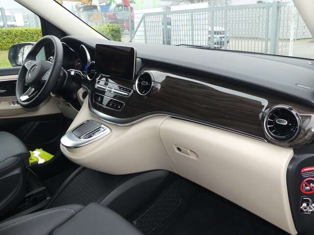 MERCEDES-BENZ V 300 Marco Polo EDITION,Allrad,EasyUp,Leder - 小型巴士, 小型客车:图2 MERCEDES-BENZ V 300 Marco Polo EDITION,Allrad,EasyUp,Leder - 小型巴士, 小型客车:图2