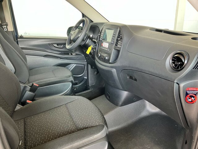 MERCEDES-BENZ Vito 114 TourerPro,lang,Automatik,8Sitze,Kamera - 小型巴士, 小型客车:图3 MERCEDES-BENZ Vito 114 TourerPro,lang,Automatik,8Sitze,Kamera - 小型巴士, 小型客车:图3