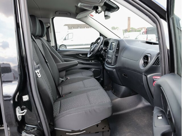 MERCEDES-BENZ Vito 116CDI lang,TourerPro,2Klima,9Sitze,Kamera - 小型巴士, 小型客车:图3 MERCEDES-BENZ Vito 116CDI lang,TourerPro,2Klima,9Sitze,Kamera - 小型巴士, 小型客车:图3