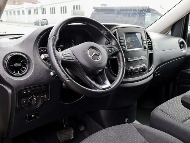 MERCEDES-BENZ Vito 116TourerPro ,Extralang,2xKlima,Kamera,AHK - 小型巴士, 小型客车:图5 MERCEDES-BENZ Vito 116TourerPro ,Extralang,2xKlima,Kamera,AHK - 小型巴士, 小型客车:图5