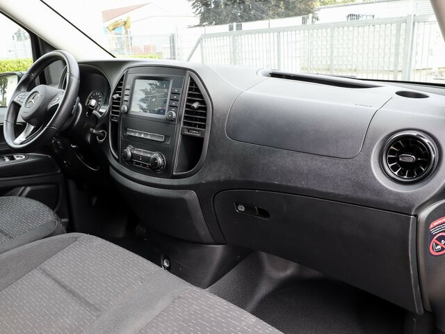 MERCEDES-BENZ Vito 116TourerPro ,Extralang,2xKlima,Kamera,AHK - 小型巴士, 小型客车:图4 MERCEDES-BENZ Vito 116TourerPro ,Extralang,2xKlima,Kamera,AHK - 小型巴士, 小型客车:图4