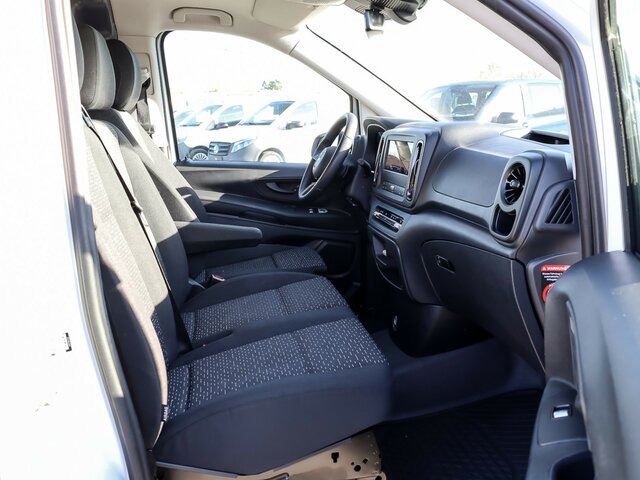 MERCEDES-BENZ Vito116CDI KA lang,Automatik,Klima,Tempomat... - 紧凑型面包车:图3 MERCEDES-BENZ Vito116CDI KA lang,Automatik,Klima,Tempomat... - 紧凑型面包车:图3