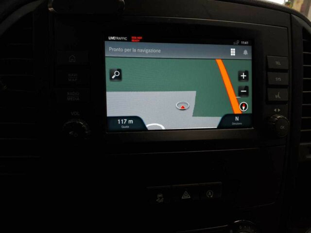 MERCEDES-BENZ Vito116CDI KA lang,Kamera,Klima,Tempomat - 紧凑型面包车:图4 MERCEDES-BENZ Vito116CDI KA lang,Kamera,Klima,Tempomat - 紧凑型面包车:图4