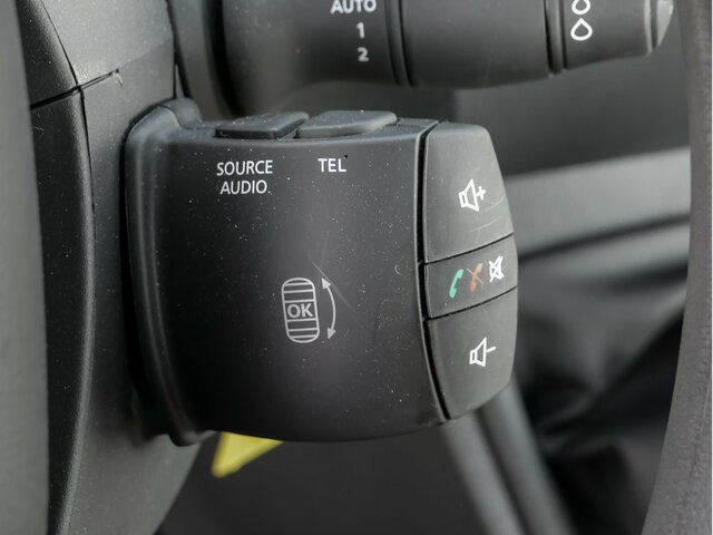 RENAULT Master Pritsche L4,3,5To,4200mm Ladefläche - 平板货车:图4 RENAULT Master Pritsche L4,3,5To,4200mm Ladefläche - 平板货车:图4