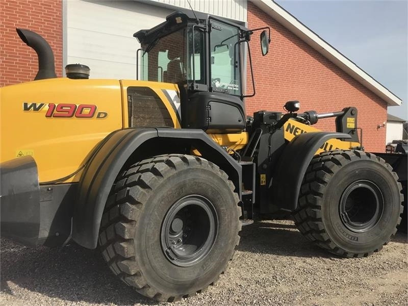 New Holland W190D - 轮式装载机:图3 New Holland W190D - 轮式装载机:图3