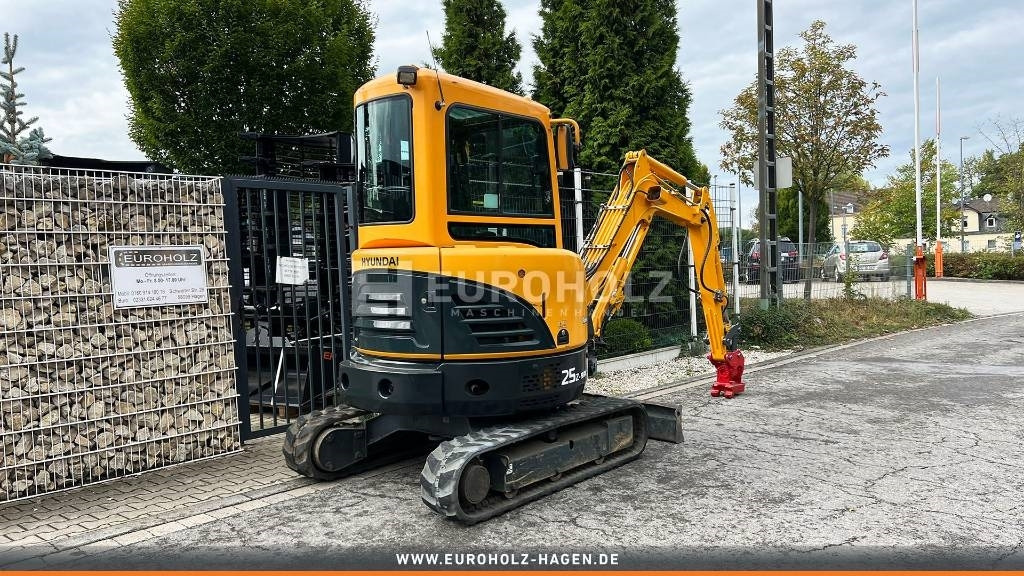 Hyundai Minibagger Robex 25 Z 9AK Powertilt Schnellw. MS03 - 小型挖掘机:图1 Hyundai Minibagger Robex 25 Z 9AK Powertilt Schnellw. MS03 - 小型挖掘机:图1