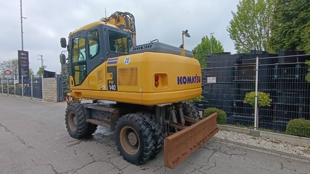 Komatsu PW 140 Mobilbagger Powertilt Schnellwechsler MS 10 - 轮式挖掘机:图5 Komatsu PW 140 Mobilbagger Powertilt Schnellwechsler MS 10 - 轮式挖掘机:图5