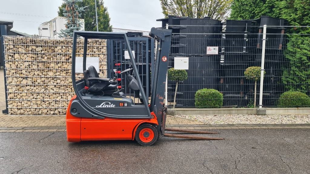 Linde E 14-02, Tripplex bis 4,5 m, Hubkraft 1.400 kg - 电动叉车:图3 Linde E 14-02, Tripplex bis 4,5 m, Hubkraft 1.400 kg - 电动叉车:图3