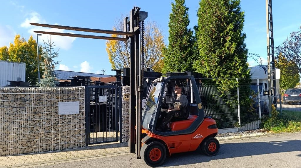Linde H 30 D, Duplex, Zusatzhydraulik, Palettengabel - 柴油叉车:图1 Linde H 30 D, Duplex, Zusatzhydraulik, Palettengabel - 柴油叉车:图1