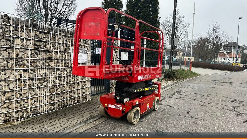 Manitou 78 XE Scheren-Arbeitsbühne, 4x4, Batterien NEU - 剪式升降机:图2 Manitou 78 XE Scheren-Arbeitsbühne, 4x4, Batterien NEU - 剪式升降机:图2