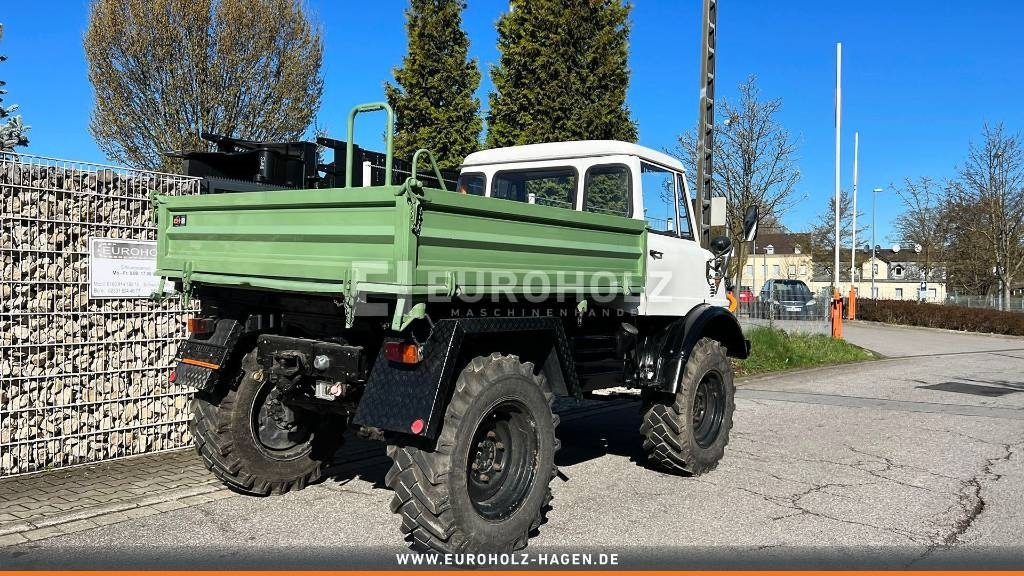 Unimog 406 Allrad Zapfwelle Luftkompressor Pritsche AHK - 驾驶室底盘卡车:图5 Unimog 406 Allrad Zapfwelle Luftkompressor Pritsche AHK - 驾驶室底盘卡车:图5