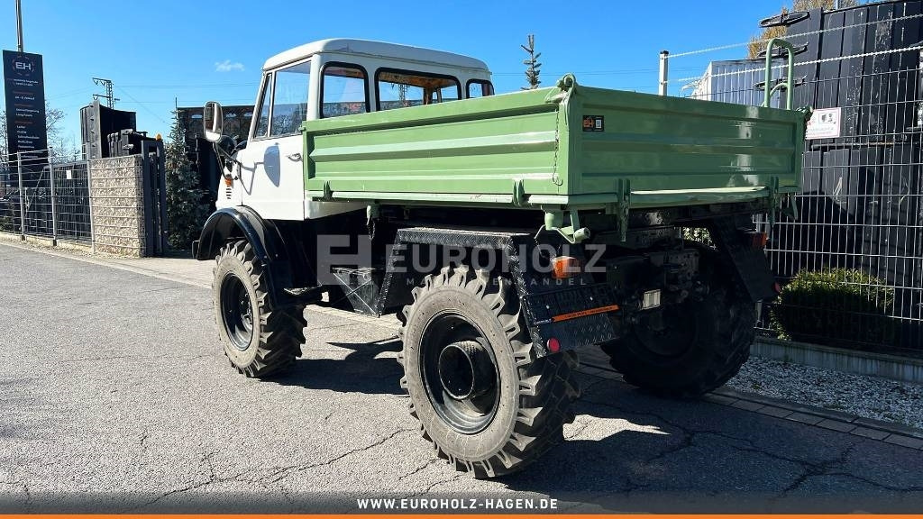 Unimog 406 Allrad Zapfwelle Luftkompressor Pritsche AHK - 驾驶室底盘卡车:图4 Unimog 406 Allrad Zapfwelle Luftkompressor Pritsche AHK - 驾驶室底盘卡车:图4
