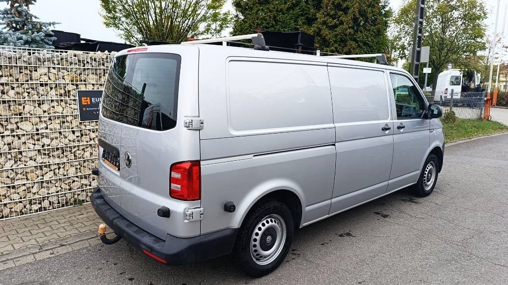 Volkswagen Transporter T6 TDI, Werkstattschränke Standheizung  - 厢式货车:图5 Volkswagen Transporter T6 TDI, Werkstattschränke Standheizung  - 厢式货车:图5