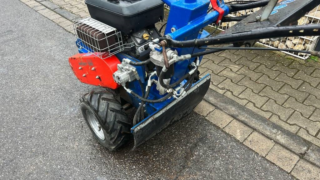 树桩研磨机 Weber BSF 16M Baum-, Stumpf-, Holzfräse, Fahrmotor (V+R):图10 树桩研磨机 Weber BSF 16M Baum-, Stumpf-, Holzfräse, Fahrmotor (V+R):图10