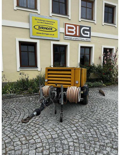 Atlas-Copco XAS 76 Dd - 全挂车:图1 Atlas-Copco XAS 76 Dd - 全挂车:图1