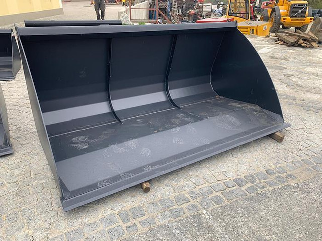 Big Volumenschaufel 250 cm mit Euro Aufnahme - 小型巴士, 小型客车:图1 Big Volumenschaufel 250 cm mit Euro Aufnahme - 小型巴士, 小型客车:图1