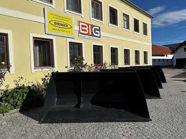 Big Volumenschaufel 250 cm mit Merlo ZM2 Aufnahme - 铲斗:图1 Big Volumenschaufel 250 cm mit Merlo ZM2 Aufnahme - 铲斗:图1