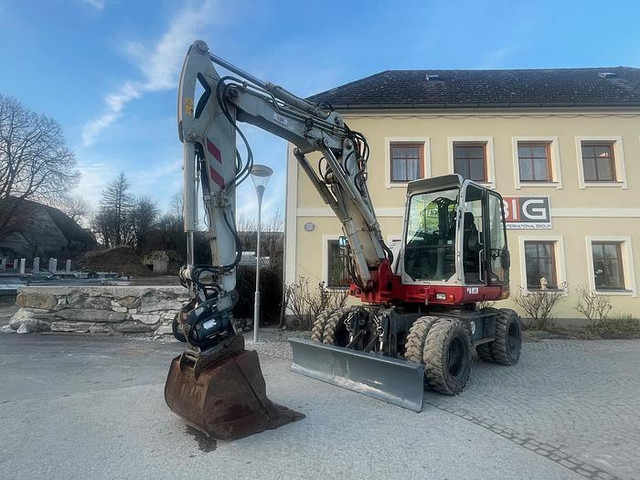 Takeuchi TB295W Mobilbagger - 挖掘机:图2 Takeuchi TB295W Mobilbagger - 挖掘机:图2