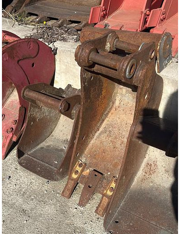 Tieflöffel 30 cm Arbeitsbreite Tieflöffel 30 cm Arbeitsbreite - 铲斗:图1 Tieflöffel 30 cm Arbeitsbreite Tieflöffel 30 cm Arbeitsbreite - 铲斗:图1
