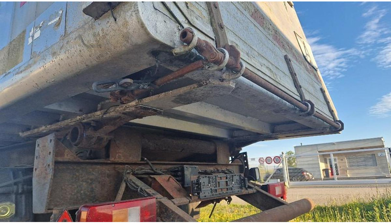 Warneke Alu Kippmulde 2 Achs mit Lenkachse - 翻斗拖车:图3 Warneke Alu Kippmulde 2 Achs mit Lenkachse - 翻斗拖车:图3