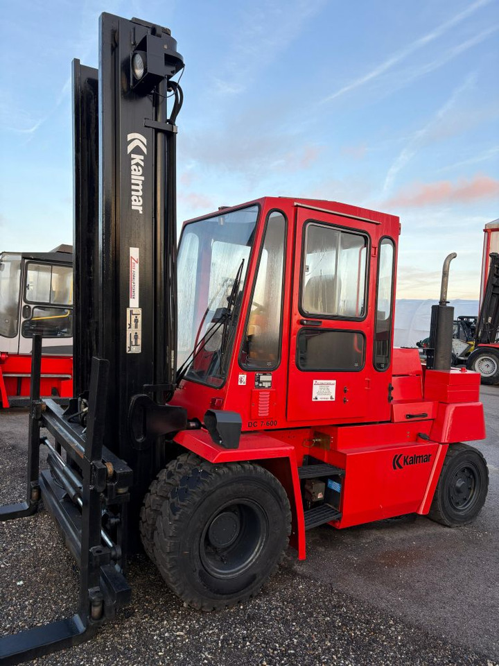 Kalmar DC7-600 - 柴油叉车:图1 Kalmar DC7-600 - 柴油叉车:图1