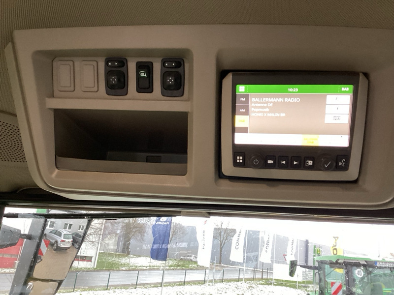 John Deere 8RX 410 inkl. PowerGard Protection Plus bis 08/26 - 拖拉机:图2 John Deere 8RX 410 inkl. PowerGard Protection Plus bis 08/26 - 拖拉机:图2