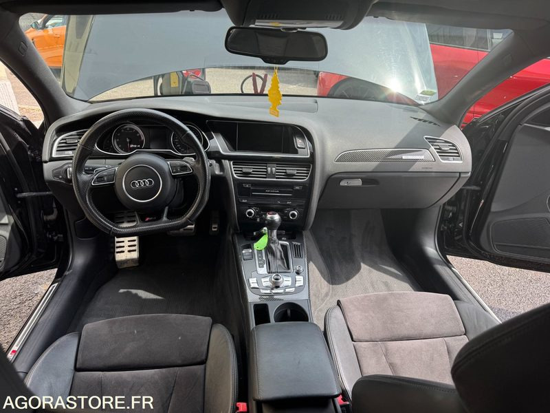 AUDI A4 RS4 - 2013 - 155 000KM - 汽车:图5 AUDI A4 RS4 - 2013 - 155 000KM - 汽车:图5