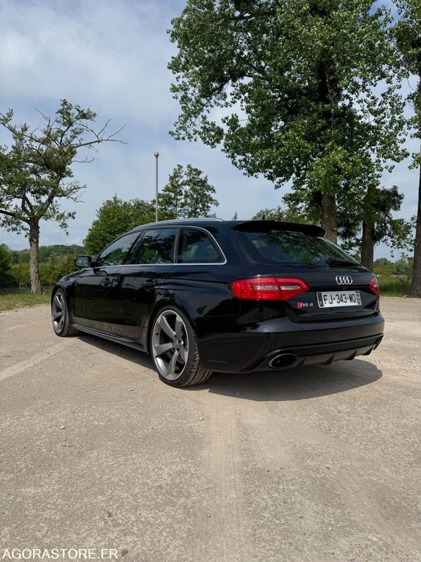AUDI A4 RS4 - 2013 - 155 000KM - 汽车:图3 AUDI A4 RS4 - 2013 - 155 000KM - 汽车:图3