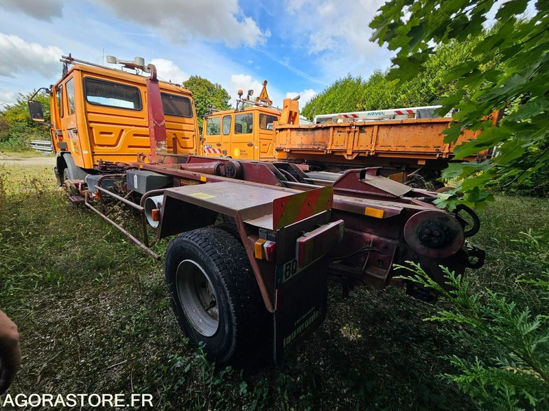 Ampiroll Renault midliner M150 - 1996 - 162519KM - BQ434HX - 吊钩升降车:图4 Ampiroll Renault midliner M150 - 1996 - 162519KM - BQ434HX - 吊钩升降车:图4