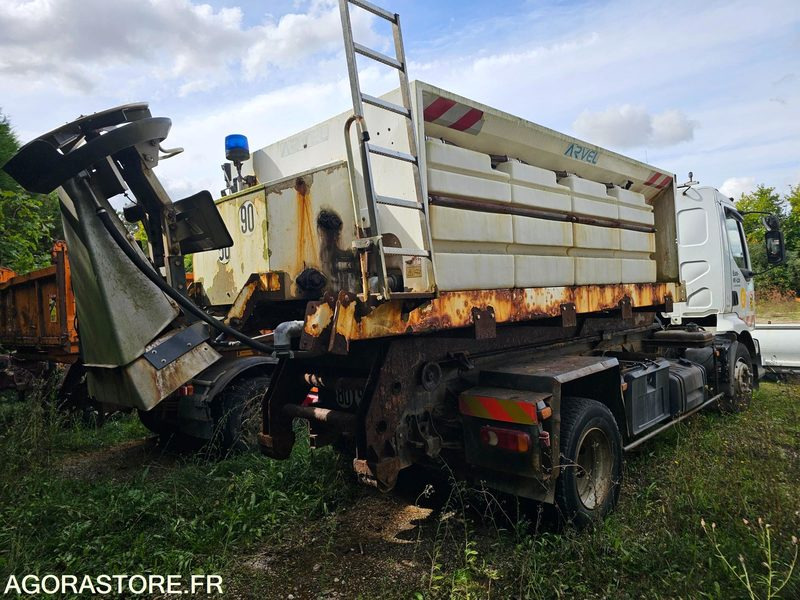 Ampiroll Renault midlum - 2001 - 224533km - 376VD28 - 吊钩升降车:图3 Ampiroll Renault midlum - 2001 - 224533km - 376VD28 - 吊钩升降车:图3