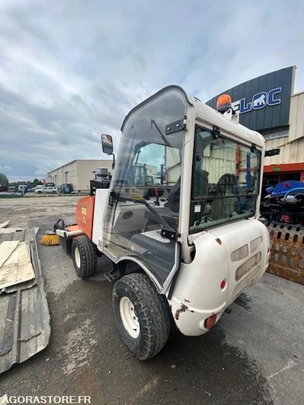 BALAYEUSE/RAMASSEUSE AUSA BD202HL 2015 212 HEURES - 道路清扫机:图3 BALAYEUSE/RAMASSEUSE AUSA BD202HL 2015 212 HEURES - 道路清扫机:图3