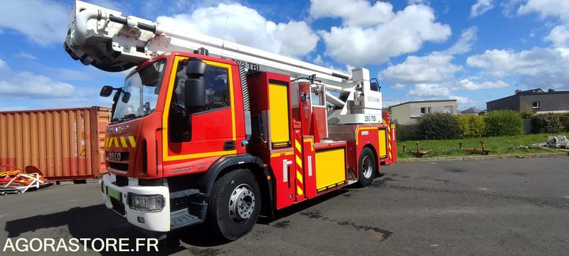 BEA EGI 280 TBI / IVECO 180 E 30 - 卡车:图1 BEA EGI 280 TBI / IVECO 180 E 30 - 卡车:图1