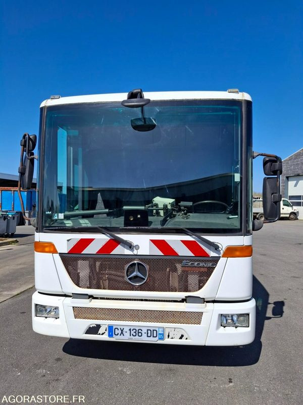 BOM Mercedes Econic 243135 kms 2013 - CX-094-MW - 垃圾车:图1 BOM Mercedes Econic 243135 kms 2013 - CX-094-MW - 垃圾车:图1