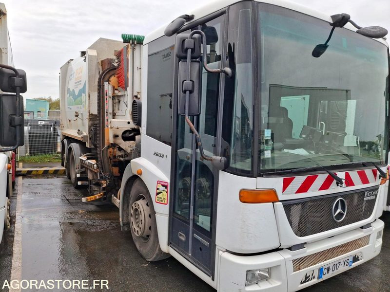 BOM Mercedes Econic 256043 kms 2013 - CW-017-YS - 垃圾车:图1 BOM Mercedes Econic 256043 kms 2013 - CW-017-YS - 垃圾车:图1