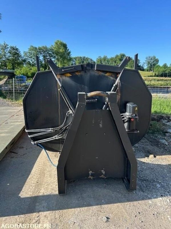 CAISSON AMPLIROLL THERMO DE DEMO POUR ENROBEE - 滚出式集装箱:图3 CAISSON AMPLIROLL THERMO DE DEMO POUR ENROBEE - 滚出式集装箱:图3