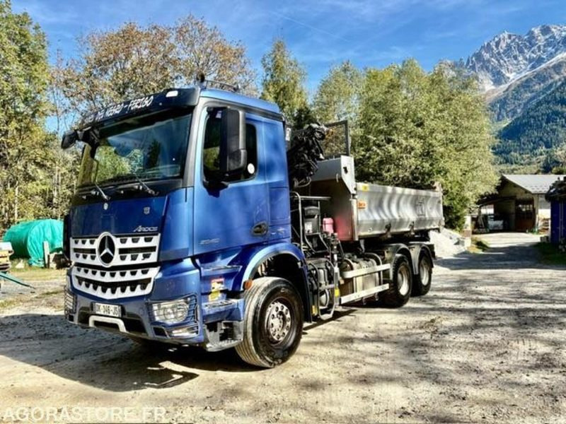 CAMION 6X4 TRI-BENNE +GRUE MERCEDES AROCS 2640 2014 190 000 KM - 卡车:图1 CAMION 6X4 TRI-BENNE +GRUE MERCEDES AROCS 2640 2014 190 000 KM - 卡车:图1