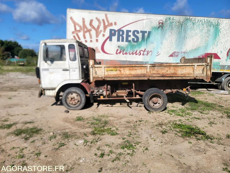 CAMION-BENNE-RENAULT-JK75-1986/181289 KM - 翻斗车:图2 CAMION-BENNE-RENAULT-JK75-1986/181289 KM - 翻斗车:图2
