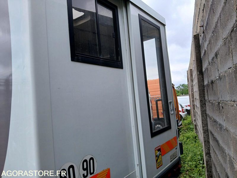 CAMION BIBLIOBUS RENAULT S150MIDLINER - 卡车:图5 CAMION BIBLIOBUS RENAULT S150MIDLINER - 卡车:图5
