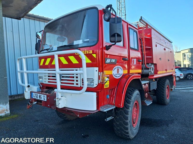 CAMION INCENDIE RVI / CAMIVA 4X4 DOUBLE CABINE - 卡车:图1 CAMION INCENDIE RVI / CAMIVA 4X4 DOUBLE CABINE - 卡车:图1