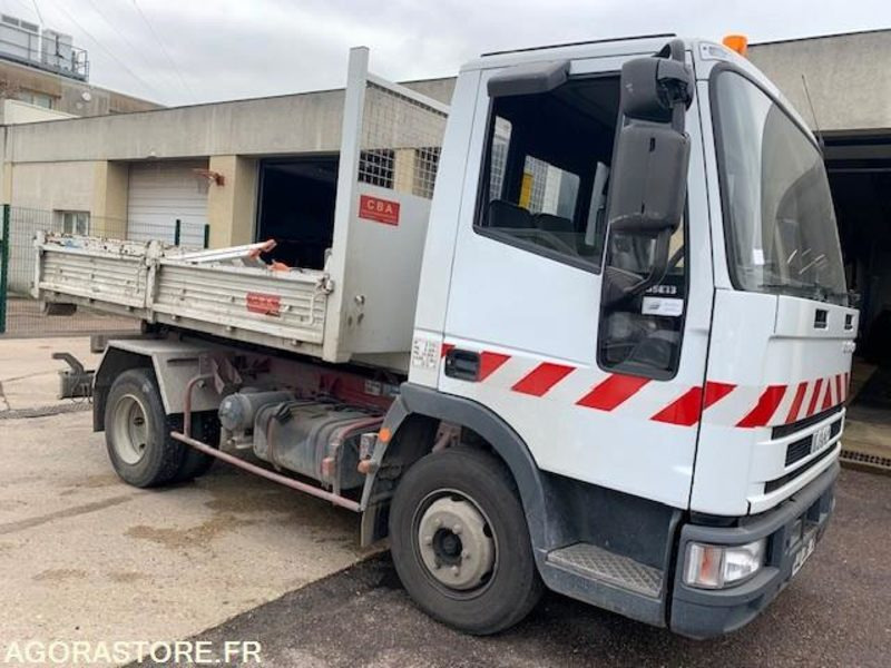 CAMION IVECO AMPLIROLL 65 E 13 TIPPER - 2003 - BON ETAT - 翻斗车:图2 CAMION IVECO AMPLIROLL 65 E 13 TIPPER - 2003 - BON ETAT - 翻斗车:图2