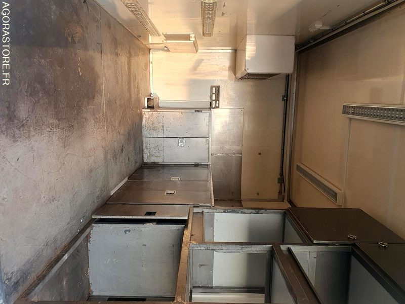 CAMION PORTEUR RENAULT ATELIER ET BASE DE VIE - 卡车:图4 CAMION PORTEUR RENAULT ATELIER ET BASE DE VIE - 卡车:图4