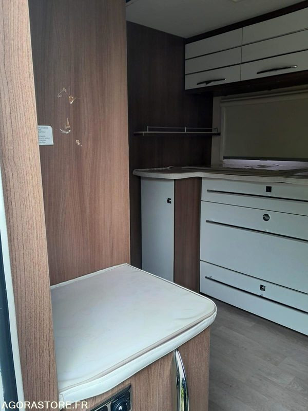 CARAVANE RUBIS 5.7 - 2019 - 汽车:图3 CARAVANE RUBIS 5.7 - 2019 - 汽车:图3
