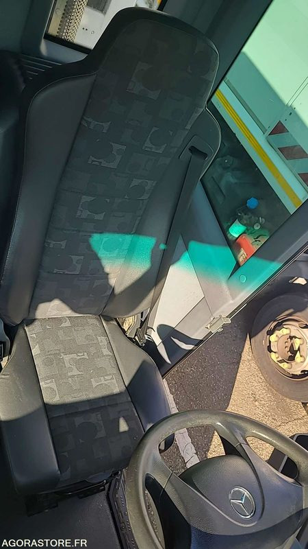 CG 622 LE - MERCEDES ECONIC 2633 - 2013 - 203000KM - 垃圾车:图4 CG 622 LE - MERCEDES ECONIC 2633 - 2013 - 203000KM - 垃圾车:图4