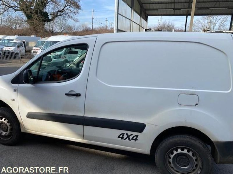 CITROEN BERLINGO 3576 - 紧凑型面包车:图5 CITROEN BERLINGO 3576 - 紧凑型面包车:图5